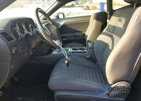 2014 Dodge Challenger Sxt z USA, uszkodzony, nr VIN 2C3CDYAG7EH266845